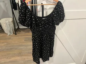 Hollister sundress thumbnail 2