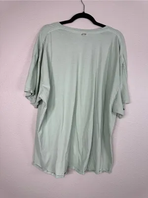 H.E.R. Green Distressed Tee Shirt Womens 2X Casual Band T Oversized Short Sleeve thumbnail 2