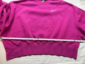 Nike Fuchsia Cropped Fleece Crewneck Sweatshirt Small Swoosh Size S thumbnail 6