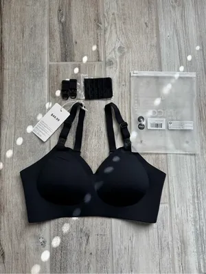 Momcozy Nursing Bra Black Size Medium Brand New thumbnail 3