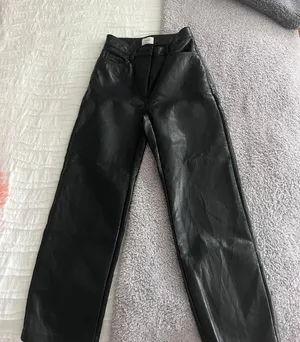 Aritzia Melina Leather Cropped Pants thumbnail 1