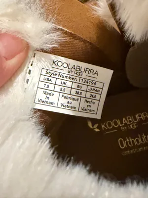 Koolaburra by UGG Elladine wedges booties with white faux fur trim, size US 7.5 thumbnail 7