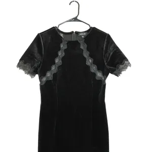 Sugar Lips Black Velvet Lace Trim Mini Dress Short Sleeve Sheath Romantic Gothic thumbnail 3