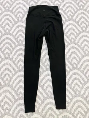 OLD NAVY Active Black Extra High-Rise Go-Dry Leggings XS thumbnail 4