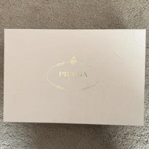 Prada Vintage 2000s Navy Patent Leather Bow D’Orsay Heels Italy 38 New with Box thumbnail 16