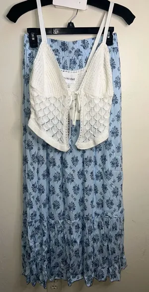 Olive & Oak White Crochet Tie-Front Crop Top‎ and maxi skirt set small thumbnail 1