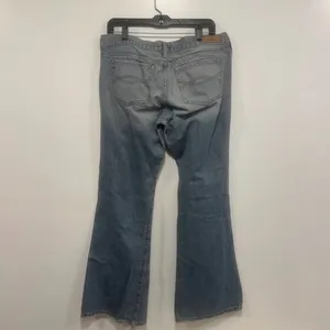 Abercrombie & Fitch low rise vintage Y2K Light Blue Flare Jeans Size 12 thumbnail 5