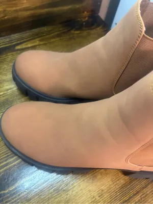 Shoe Republic LA Brown Chunky Heel Boots Size 7.5 thumbnail 3
