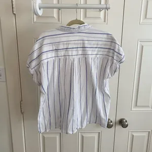 Studio West Blue & White Striped Short Sleeve Button-Up Shirt thumbnail 2