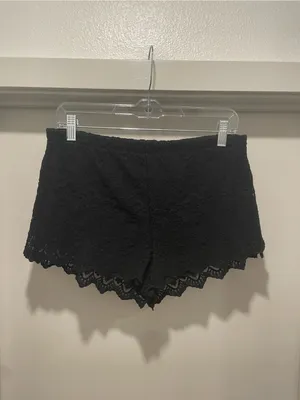 H&M Divided Black Lace Stretch Pull-On Shorts - S thumbnail 10