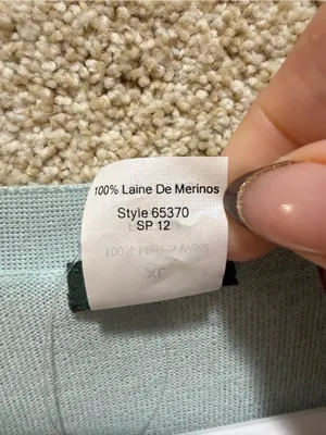 NWT 100% merino wool cardigan XL pockets lightweight soft girl 2012 deadstock thumbnail 9