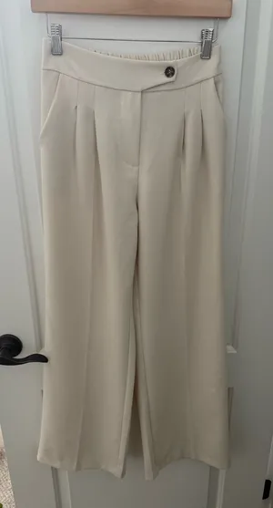 Beige dress pants 👖 Tan thumbnail 1