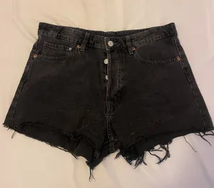 H&M Black Jean Shorts thumbnail 1