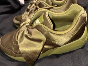 Puma X Fenty Rihanna Bow Shoes thumbnail 1