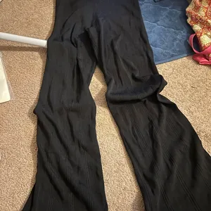 Everlane textured ribbed high rise‎ flare pant M thumbnail 9