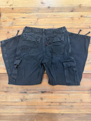 Levi’s ‘94 Baggy Cargo Jeans thumbnail 3
