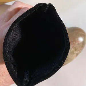 Gucci Black Leather Card Holder with Gold Logo thumbnail 3