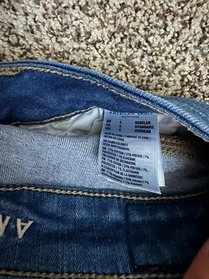 American Eagle Jeans  thumbnail 3