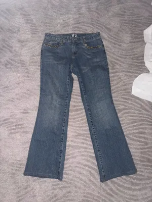 Cache Vintage Low-Waist Y2K Rhinestone Studded Flare Jeans thumbnail 3