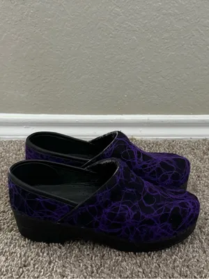 Dansko Professional Wool Clogs 37 Purple Black Nursing Medical Shoes Halloween thumbnail 12
