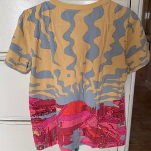 Tory Burch Graphic T Shirt limited edition size M Rachael Tarravechia GUC thumbnail 4