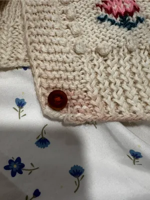 VTG Cream Peruvian alpaca knit bobble popcorn floral AOP Cottagecore cardigan. thumbnail 11