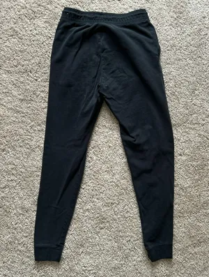 Joggers thumbnail 2