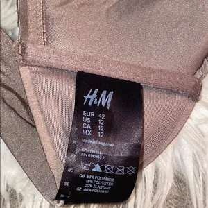 ✨ H&M Balconette Bikini Top✨ thumbnail 5