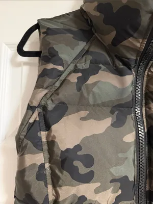 SAM. Women’s Medium Camouflage Puffer Vest Olive Green Black Quilted Zip-Up thumbnail 3