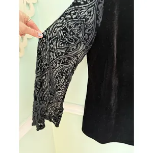 Y2K Velvet Bell Lace Sleeve Top‎ Womens L Whimsigoth Goblincore Fairy Goth Lace thumbnail 4
