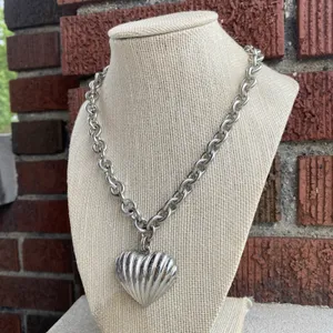 Anne Klein Authentic Ribbed Heart Silver Tone‎ Vintage 80's Necklace Link Toggle thumbnail 5