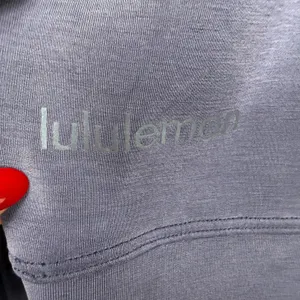 Lululemon XL Perfectly Oversized Cropped Crew Softstreme Night Sea Sweatshirt thumbnail 11