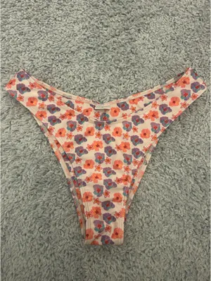 Strawberry Milk Mob Flower Dance bikini bottom Purple thumbnail 2