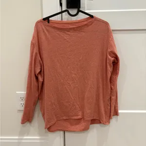 Lululemon Athletica Back In Action Long Sleeve thumbnail 2