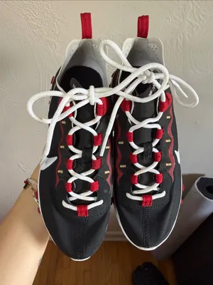 Nike React Element 55 Black Red White Sneakers Women’s 6 thumbnail 2