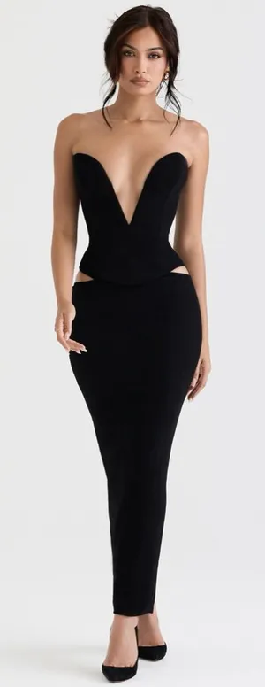 House of CB MARTINEZ Robe Noire Longue Ouverte skirt, Size Small, $190 thumbnail 1