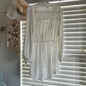 Surf Gypsy White Textured Tie Front Beach Cover Up Size Medium thumbnail 2