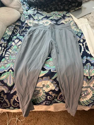 Lululemon joggers thumbnail 1