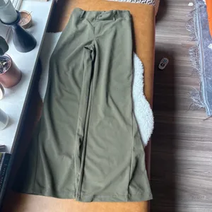 Rewash Olive Green‎ Wide Leg Flare High Waisted Trousers Pants Size M Back thumbnail 4