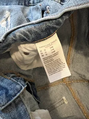 American Eagle Jeans thumbnail 2