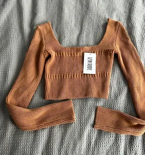 12th Tribe Cropped Sweater thumbnail 1