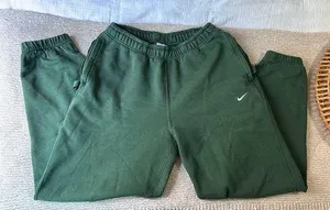 Nike Sweatpants thumbnail 1