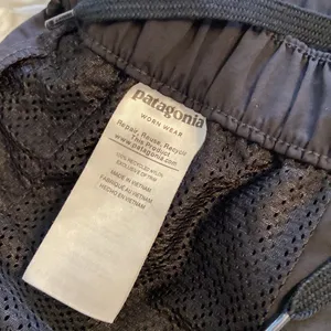Patagonia Women’s Shorts size S excellent condition please see all photos thumbnail 6