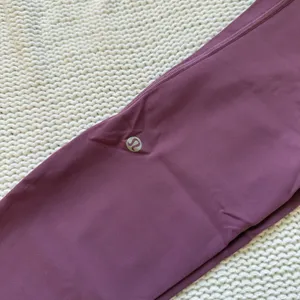Lululemon Swift Speed High-Rise Tight 25" Vintage Plum thumbnail 6
