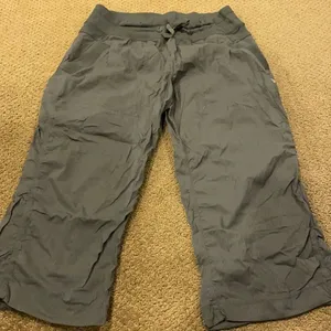 Lululemon Women’s Grey Studio Crop Pants - No Liner thumbnail 1