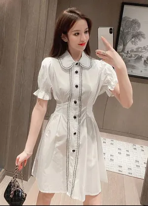 dress Size M thumbnail 1
