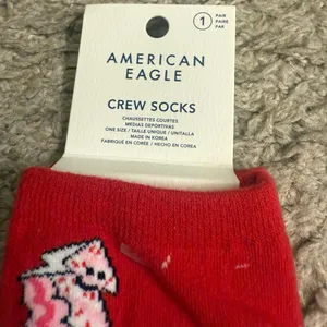Aerie American Eagle AE Red Pink Christmas Graphic Women’s Crew Socks Set thumbnail 5