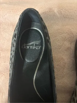 Dansko Leopard Print Haircalf Leather Loafers Flats Size 39 thumbnail 2