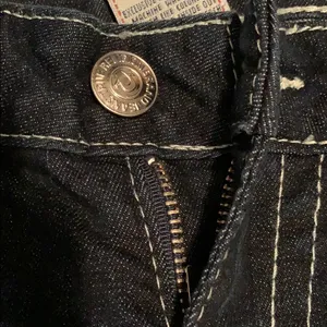 Boot cut thumbnail 6