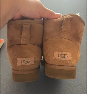 UGG Mini Classic thumbnail 5